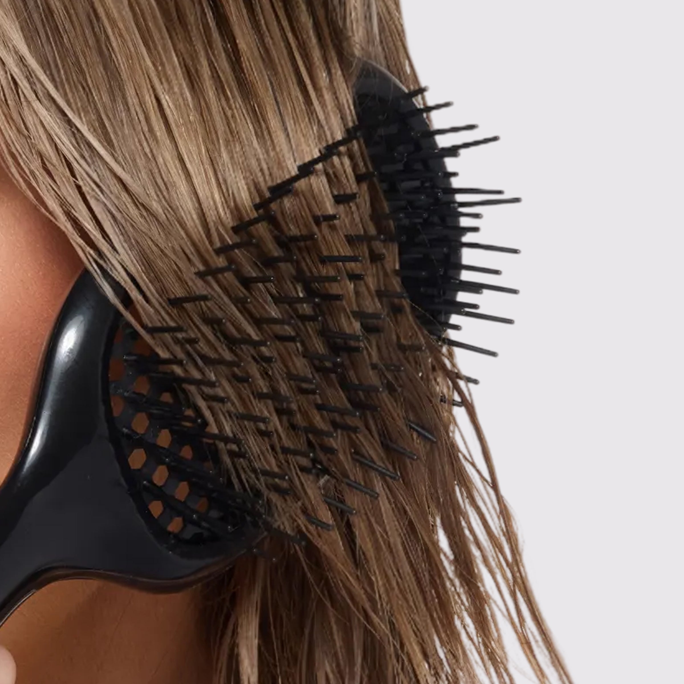 Detangling Vented Brush - Flexible Bristles - Image 4